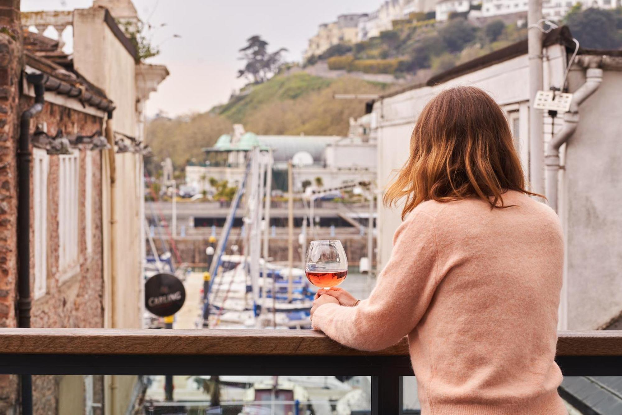 Harbour Breeze - Contemporary Waterside Bolthole On Torquay'S Iconic Marina Apartment ภายนอก รูปภาพ